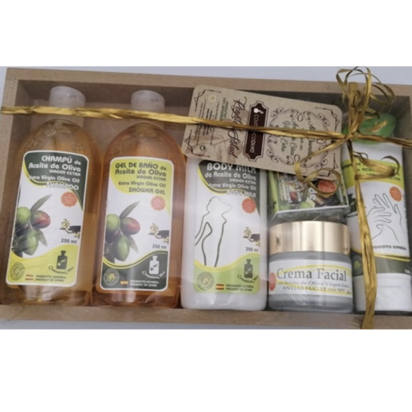 Cosmética con AOVE - Cesta TOCADOR (Champú, Gel de Baño, Body Milk, Jaboncito, Crema Facial Antiarrugas y Manos)